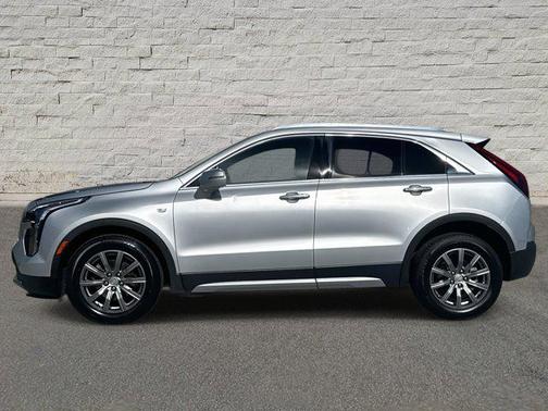 2021 Cadillac XT4 Premium Luxury