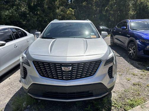 2021 Cadillac XT4 Premium Luxury