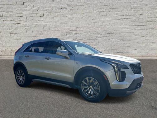 2021 Cadillac XT4 Premium Luxury