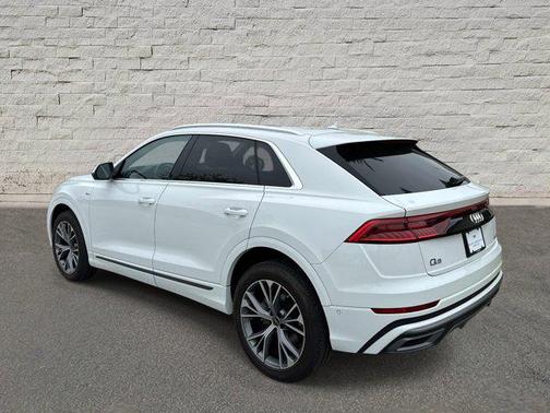 Carrara White 2023 Audi Q8 55 Premium Plus