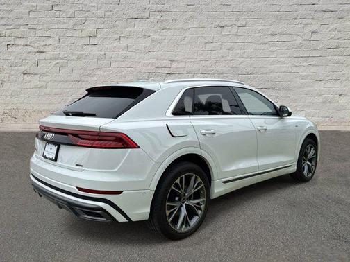 Carrara White 2023 Audi Q8 55 Premium Plus