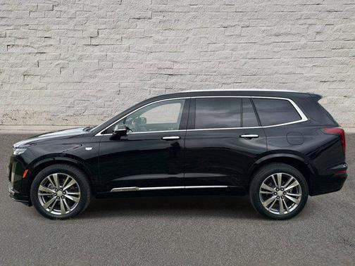 Stellar Black Metallic 2020 Cadillac XT6 Premium Luxury FWD