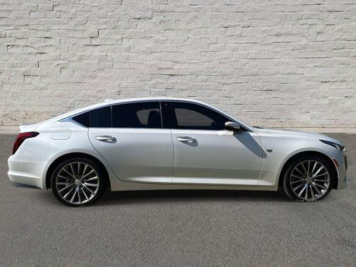 2024 Cadillac CT5 Premium Luxury