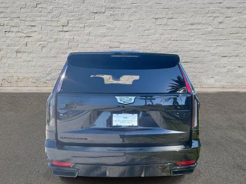 2022 Cadillac Escalade Sport Platinum