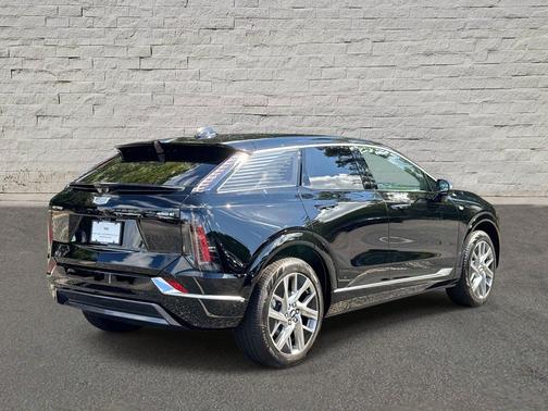 Black Raven 2026 Cadillac OPTIQ Luxury