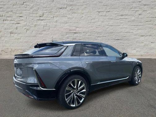 2023 Cadillac LYRIQ Luxury