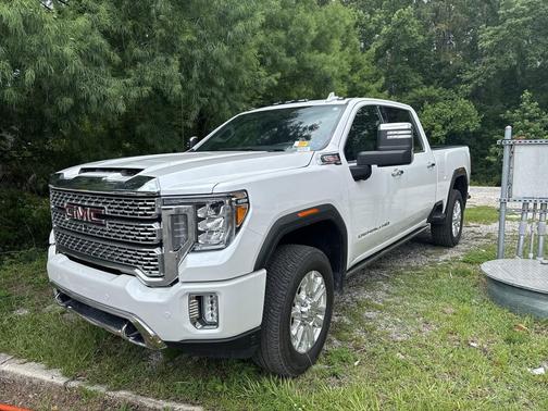 White Frost Tricoat 2021 GMC Sierra 2500 Denali