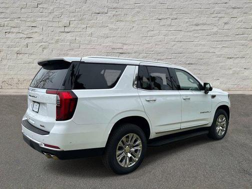 Summit White 2025 GMC Yukon Denali