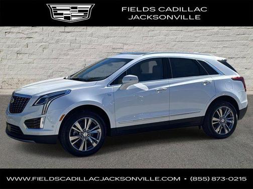 Crystal White Tricoat 2026 Cadillac XT5 Premium Luxury