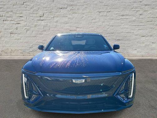 2025 Cadillac LYRIQ Sport