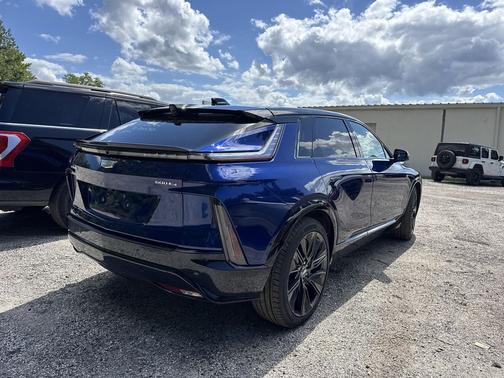 Opulent Blue Metallic 2026 Cadillac LYRIQ Signature Sport