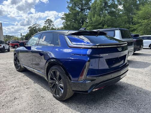 Opulent Blue Metallic 2026 Cadillac LYRIQ Signature Sport