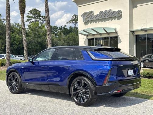 Opulent Blue Metallic 2026 Cadillac LYRIQ Signature Sport