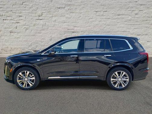 2025 Cadillac XT6 Premium Luxury FWD