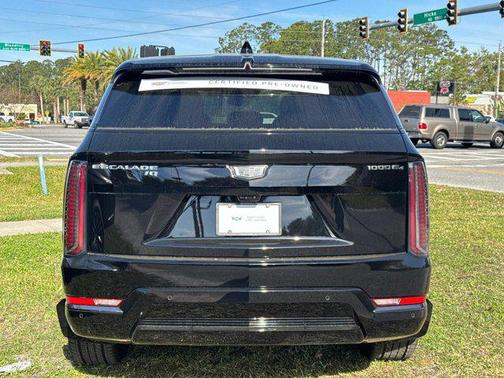 2025 Cadillac Escalade Sport