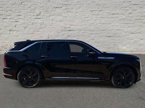 2025 Cadillac Escalade IQ Luxury 2