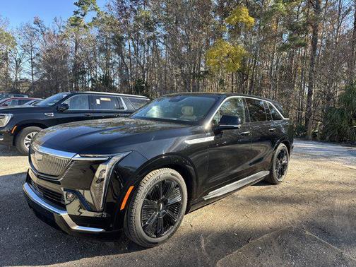 2025 Cadillac Escalade IQ Luxury 2