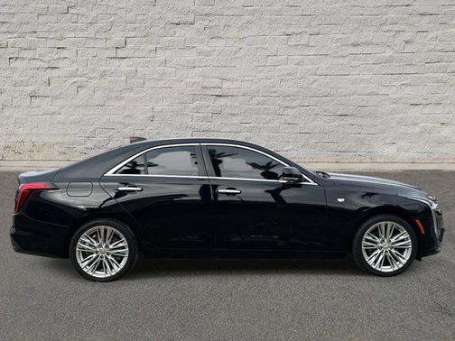 2021 Cadillac CT4 Premium Luxury