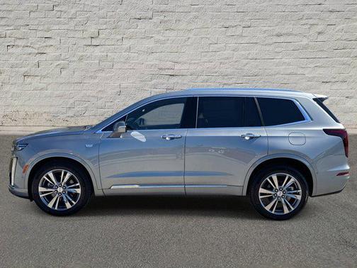 2025 Cadillac XT6 Premium Luxury FWD