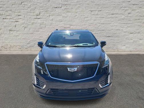 2025 Cadillac XT5 Sport