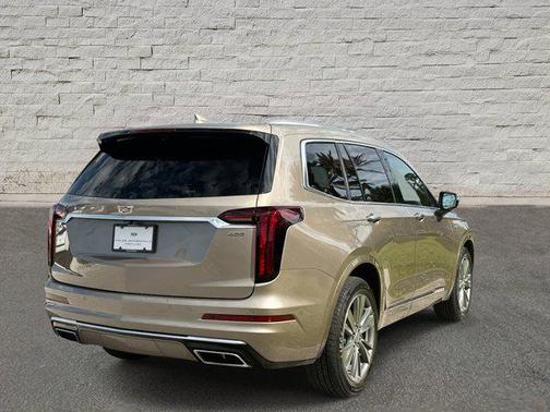 2023 Cadillac XT6 Premium Luxury FWD