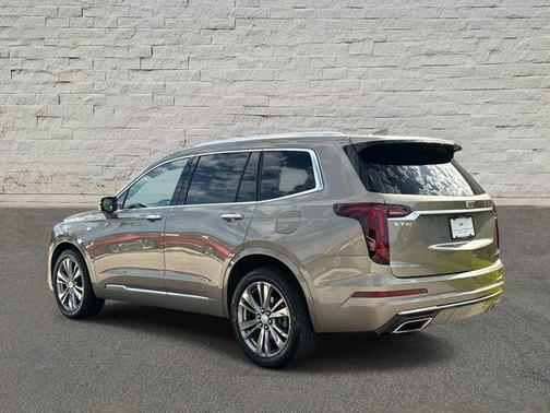 2023 Cadillac XT6 Premium Luxury FWD