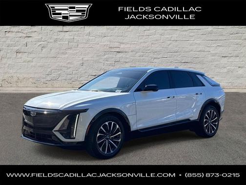 Crystal White Tricoat 2025 Cadillac LYRIQ Sport