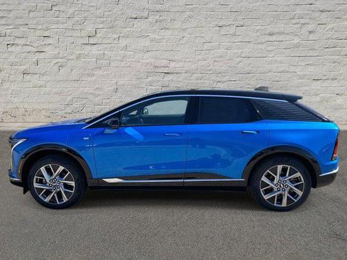 2026 Cadillac OPTIQ Premium Luxury