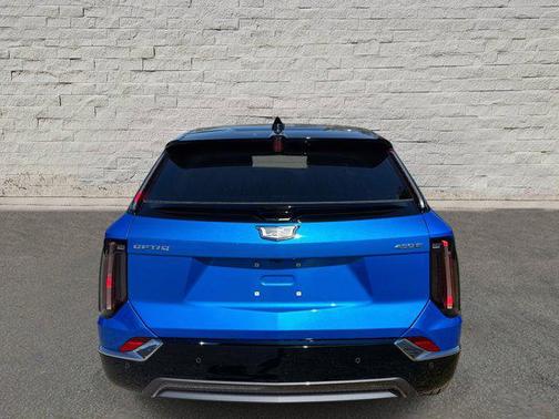 2026 Cadillac OPTIQ Premium Luxury