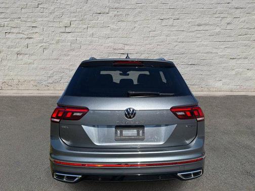 2022 Volkswagen Tiguan 2.0T SEL R-Line 4MOTION