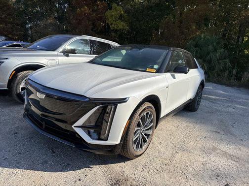 2025 Cadillac LYRIQ Sport