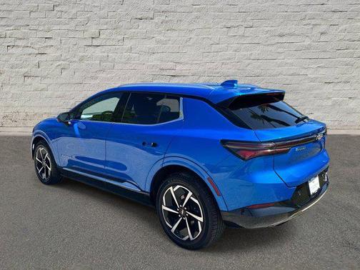 Riptide Blue Metallic 2025 Chevrolet Equinox EV LT