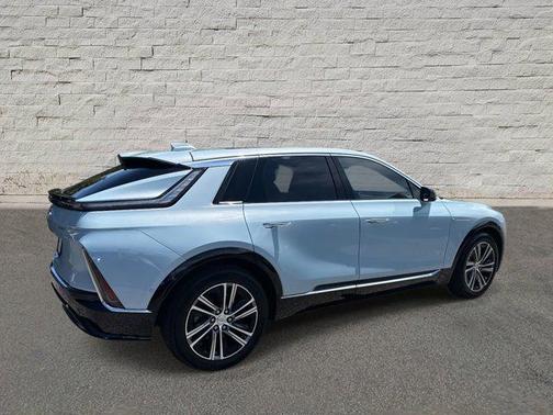 2024 Cadillac LYRIQ Luxury