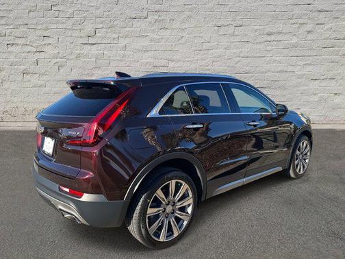 2020 Cadillac XT4 Premium Luxury