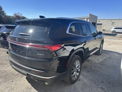 2025 Buick Enclave Preferred FWD