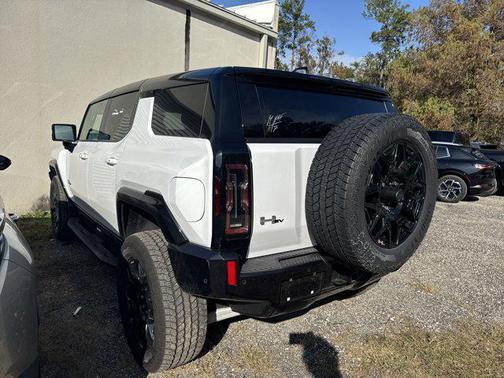 2025 GMC HUMMER EV SUV 2X