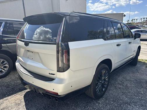 2023 Cadillac Escalade ESV V-Series