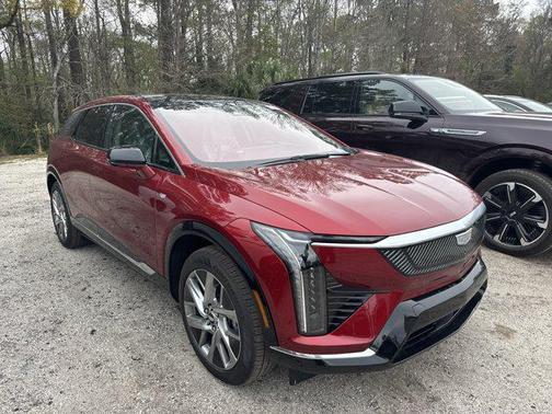 2026 Cadillac OPTIQ Luxury