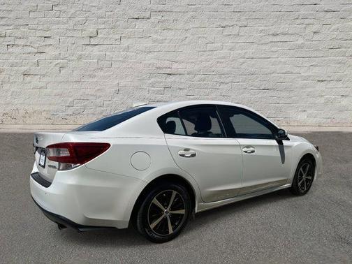 2020 Subaru Impreza Premium Sedan