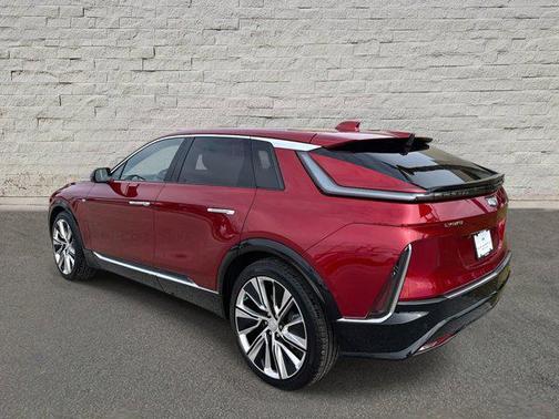 2024 Cadillac LYRIQ Luxury