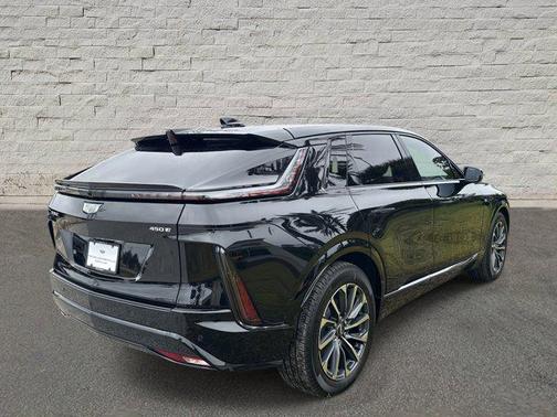 2026 Cadillac LYRIQ Premium Sport