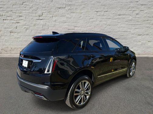 2026 Cadillac XT5 Sport