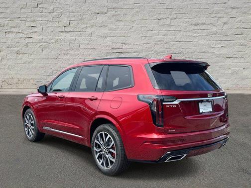2025 Cadillac XT6 Sport AWD