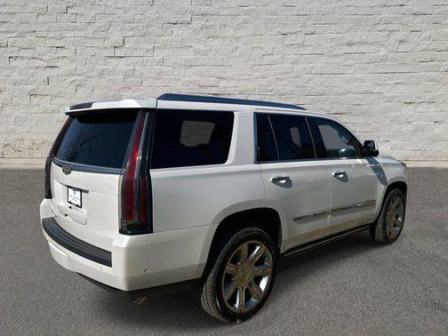 2018 Cadillac Escalade Premium Luxury