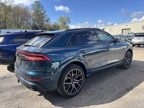 2021 Audi Q8 55 Premium Plus