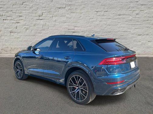 2021 Audi Q8 55 Premium Plus