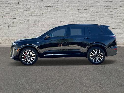 2025 Cadillac XT6 Sport AWD