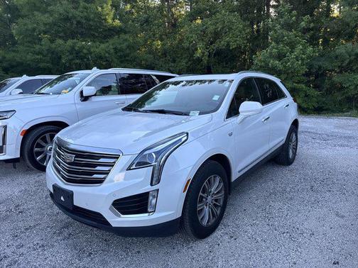Crystal White Tricoat 2019 Cadillac XT5 Luxury