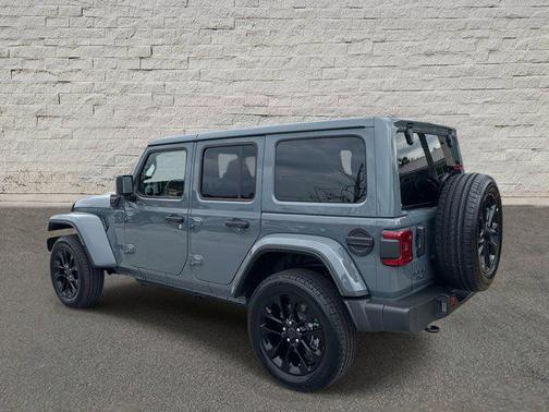 2025 Jeep Wrangler 4xe Sahara