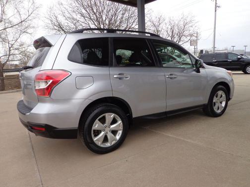 2014 Subaru Forester 2.5i Touring